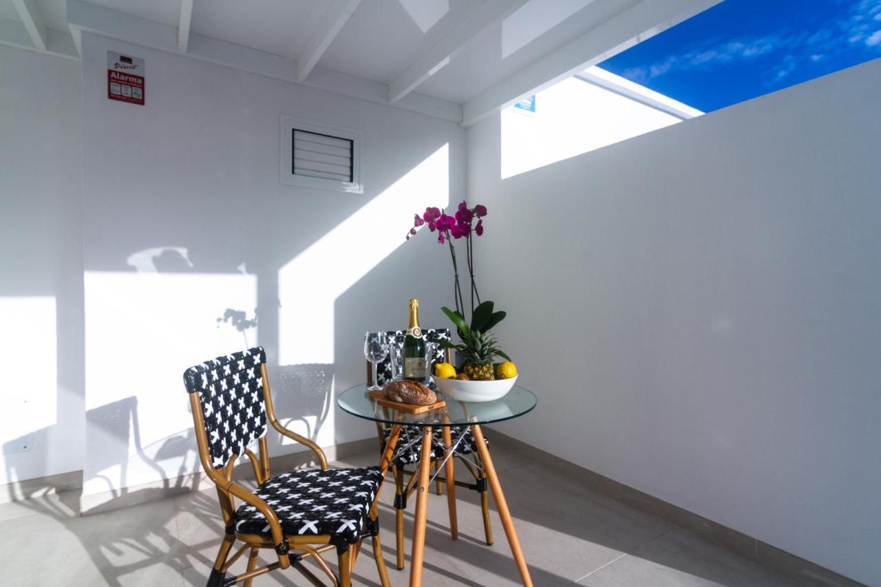 Rooms & Suites Princesa Leticia ปูแอร์โตเดลคาร์เมน ภายนอก รูปภาพ